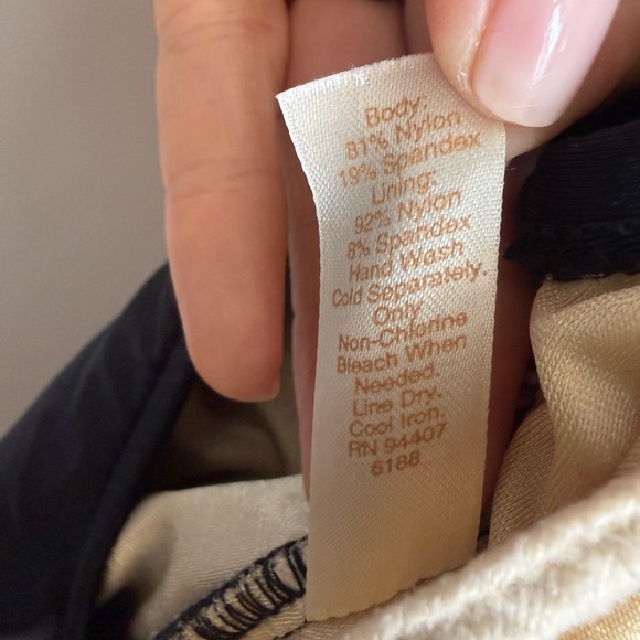 TravelSmith Black One Piece Swimsuit 20W Tummy Control Draped Ruched Classic - Picture 6 of 6